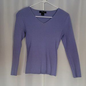 Light purple v neck sweater
